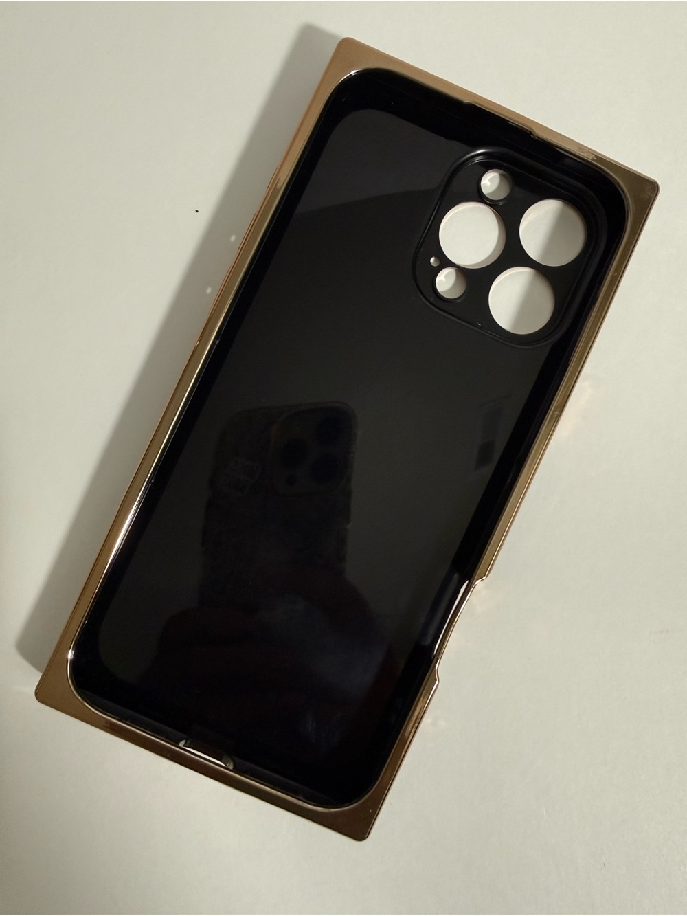 Black & Gold Heart iPhone 13 Pro Max Slim Protective Case - Picture 2 of 5